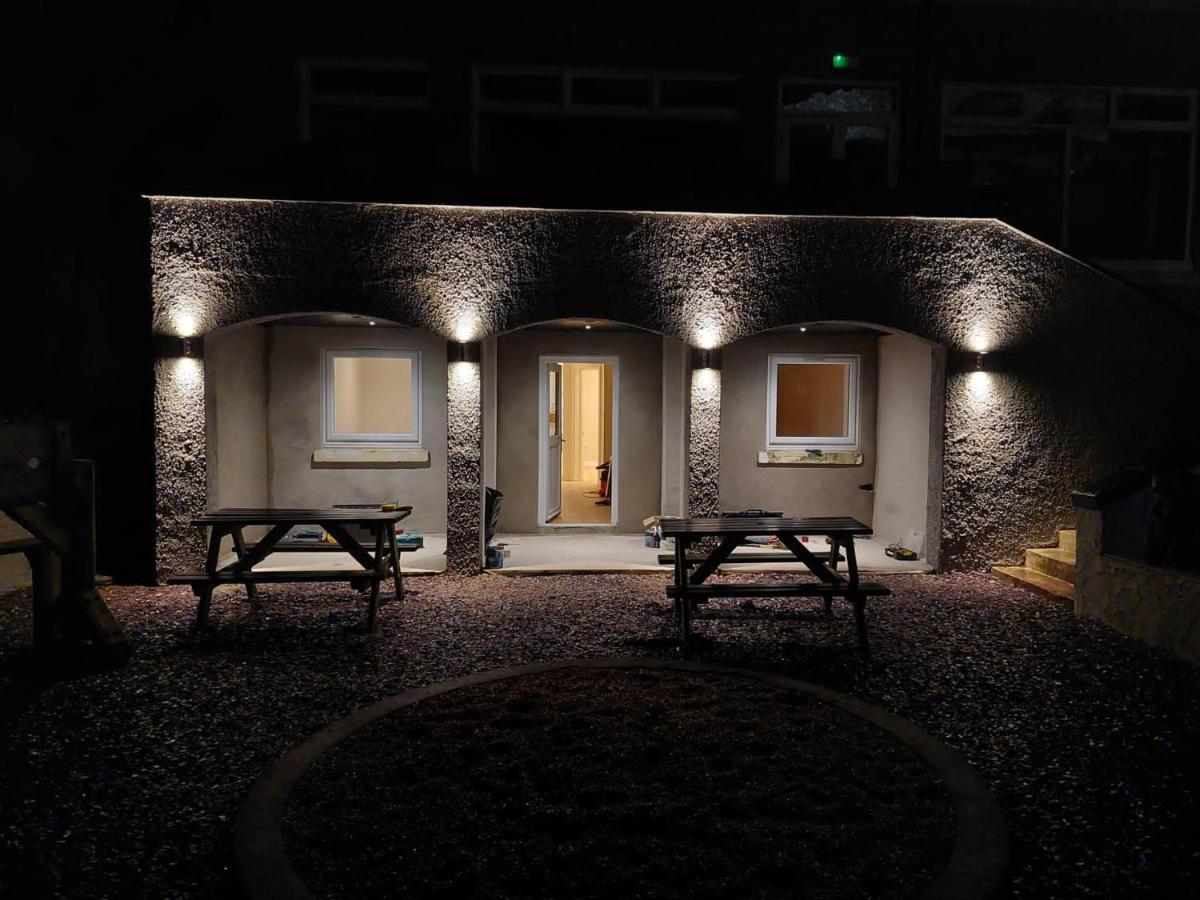The Cove Villa Criccieth Exterior photo